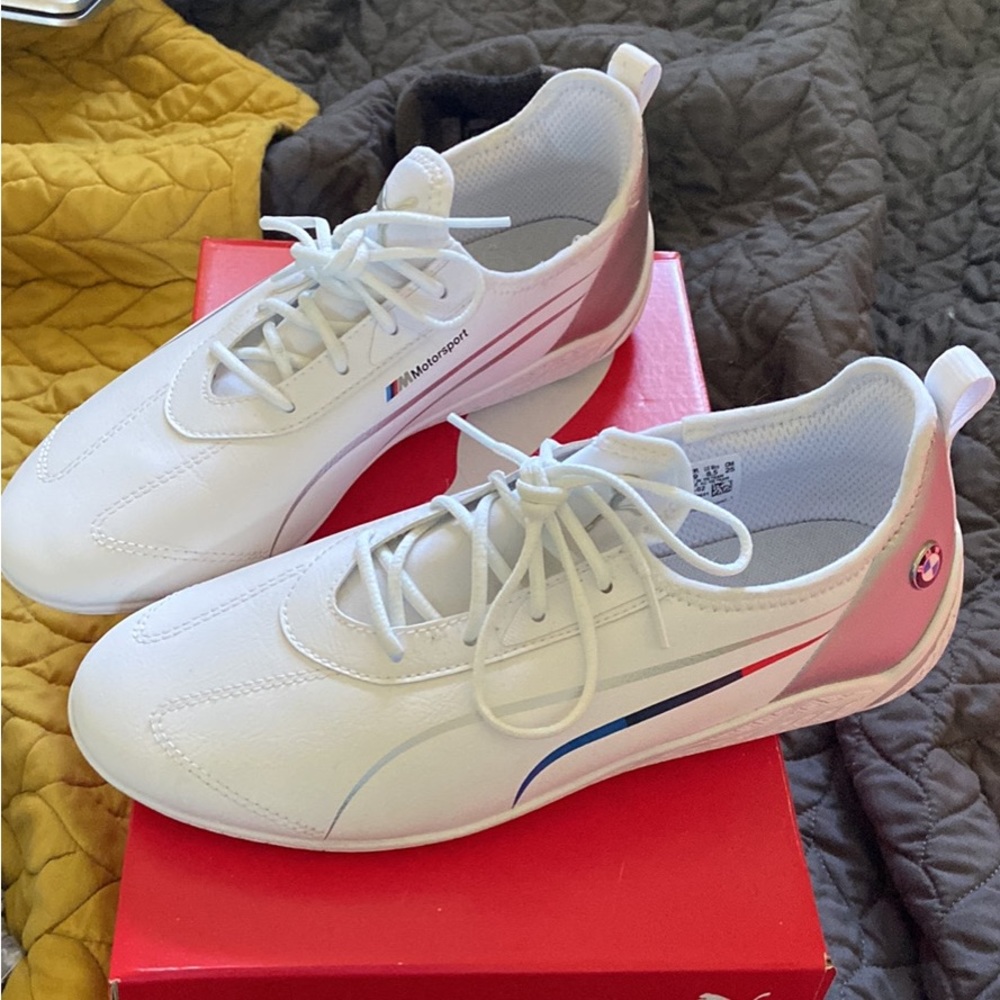 Women’s size 8.5 Puma athletic shoes